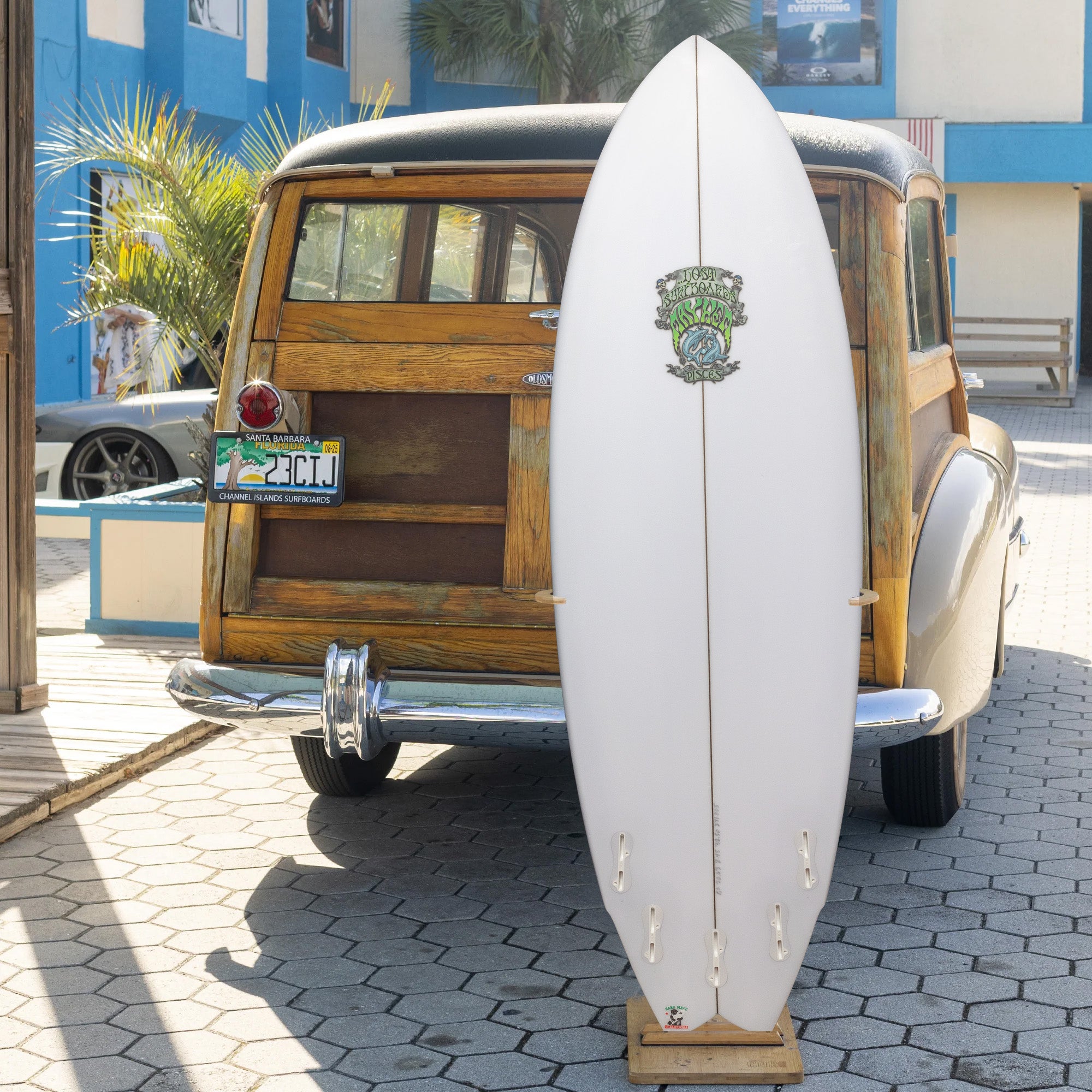 Lost Pisces 5'8 Surfboard - FCS II