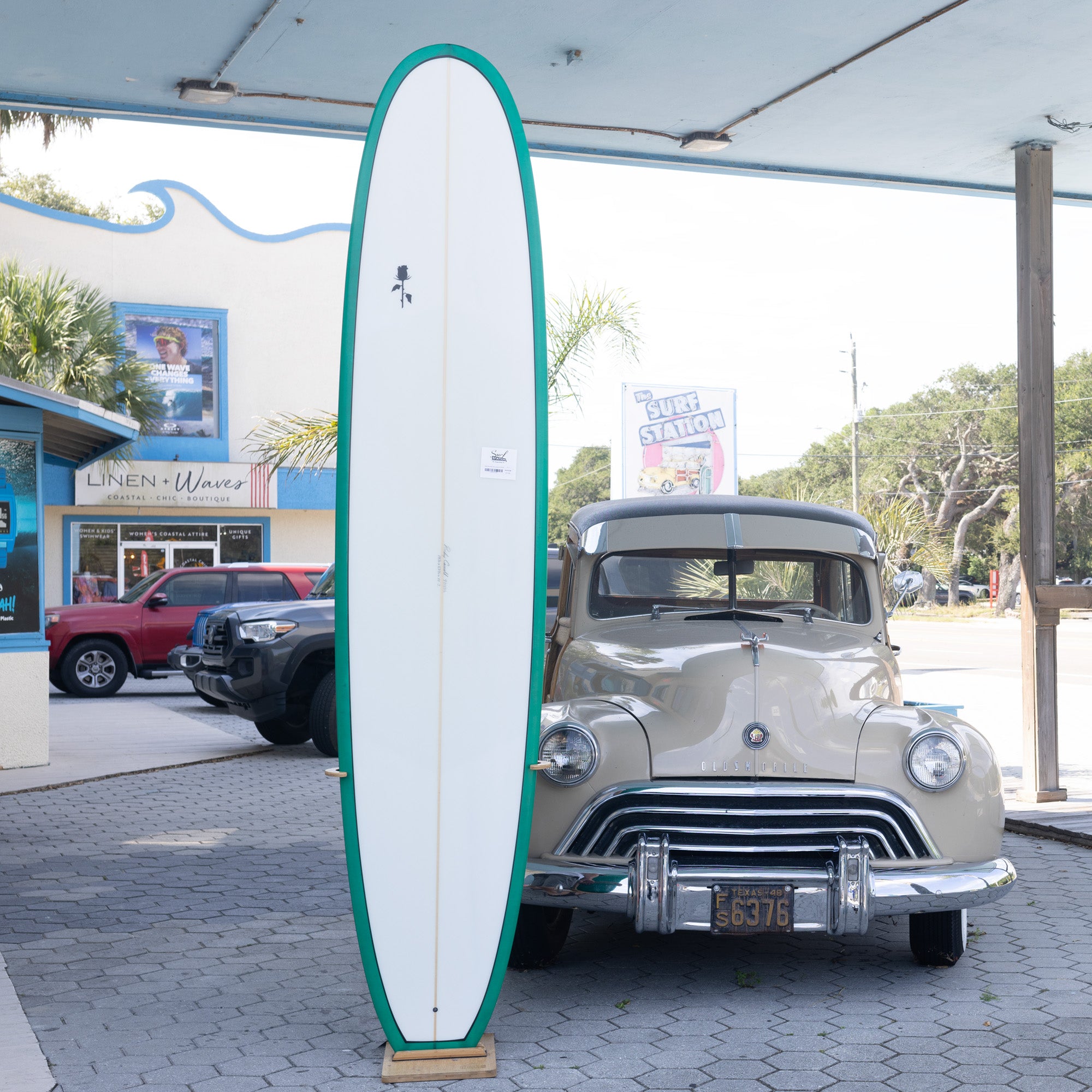 Black Rose Mfg. 50/50 9'7 Longboard Surfboard