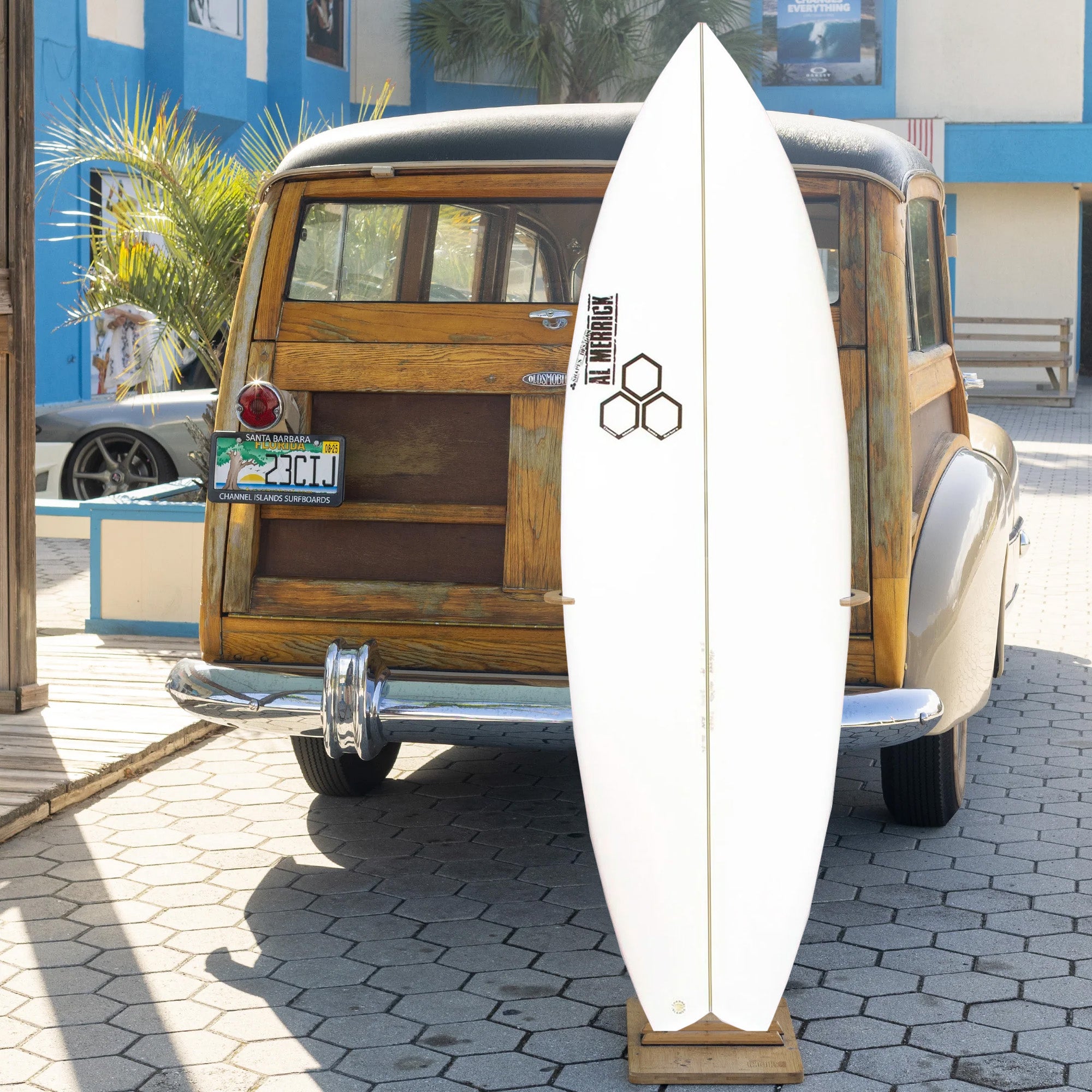 Channel Islands Rocket Wide 5'7 Surfboard - Futures