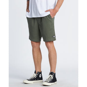 Billabong Layback Larry 17" Men's Twill Walkshorts - Pine